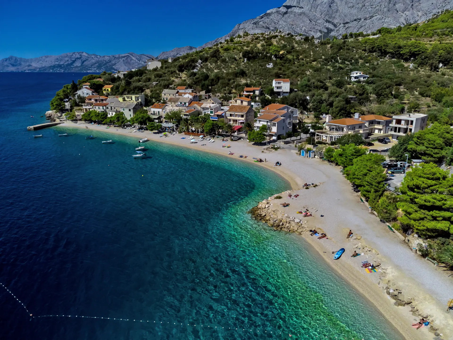 Bratuš coastline and beach